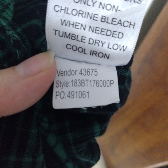 Pacsun Green and Black Plaid Flannel Button Up Regular Fit Shirt Size Medium - Picture 9 of 9